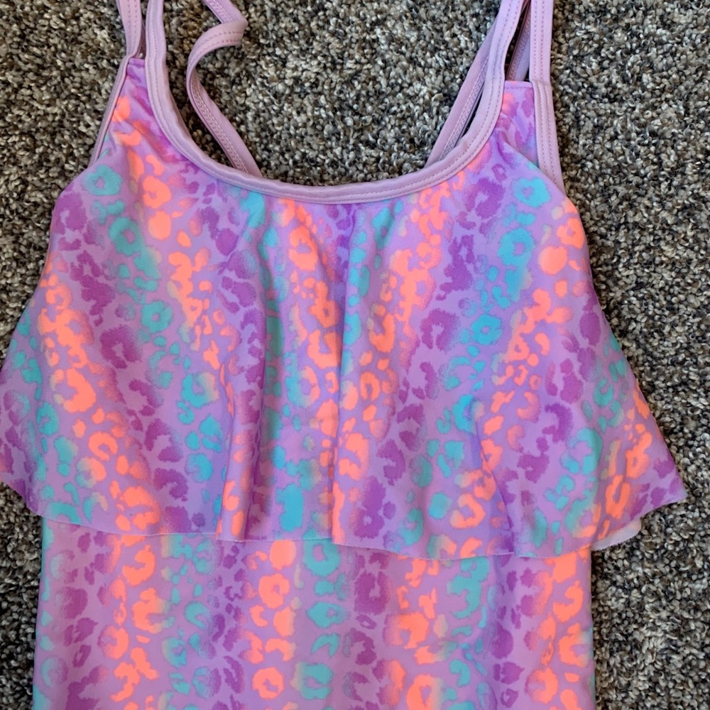 Girls one piece swimming suit